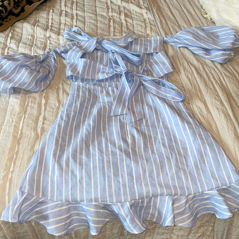 Women’s dress